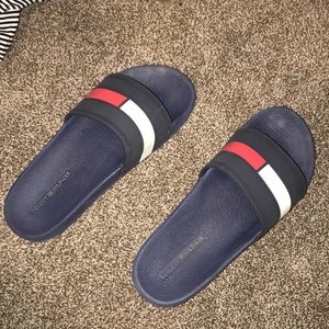 tommy hilfiger slides